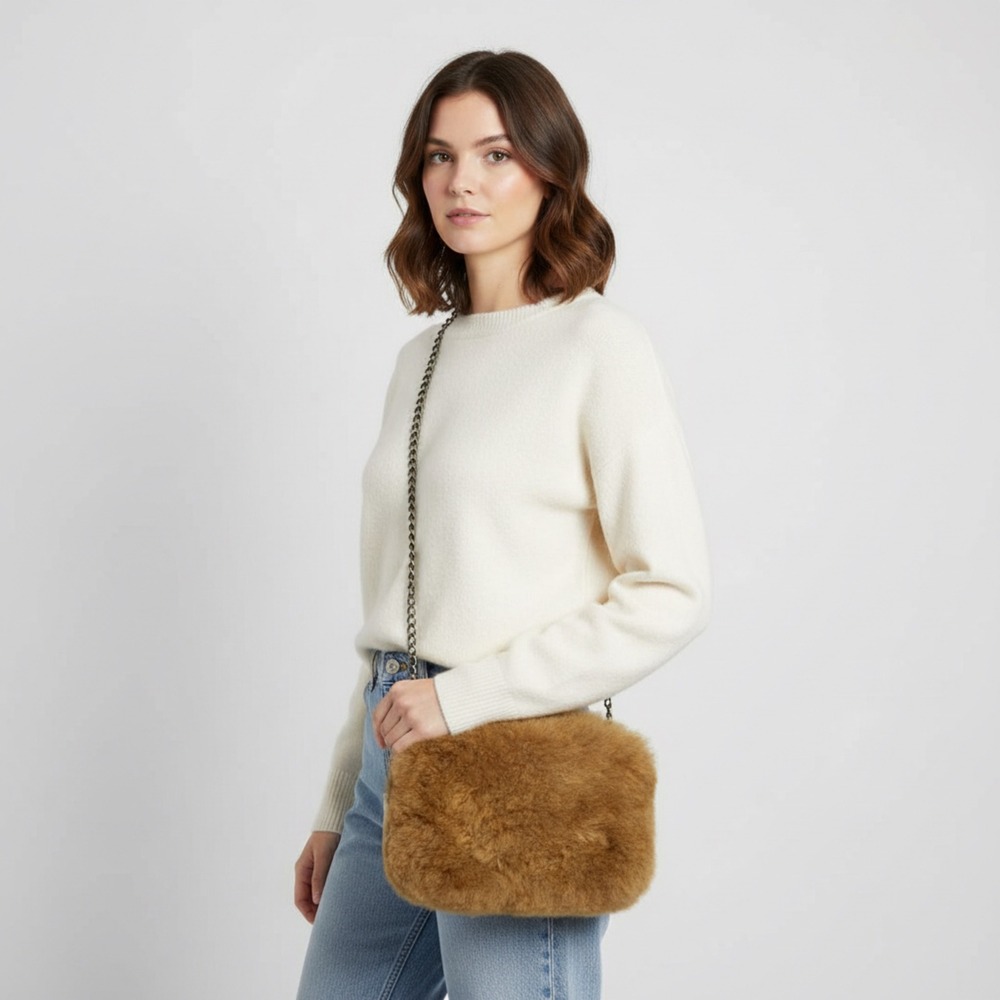 Peruvian Soul Alpaca Fur Clutch Crossbody Bag Tan Gold Chain‎ Soft handmade zip